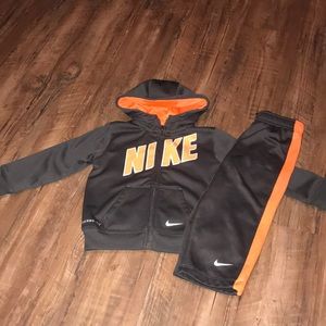 Toddler Nike matching set.